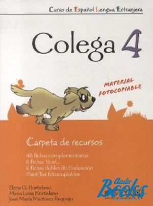 The book "Colega 4: Carpeta de Recursos" - . . 
